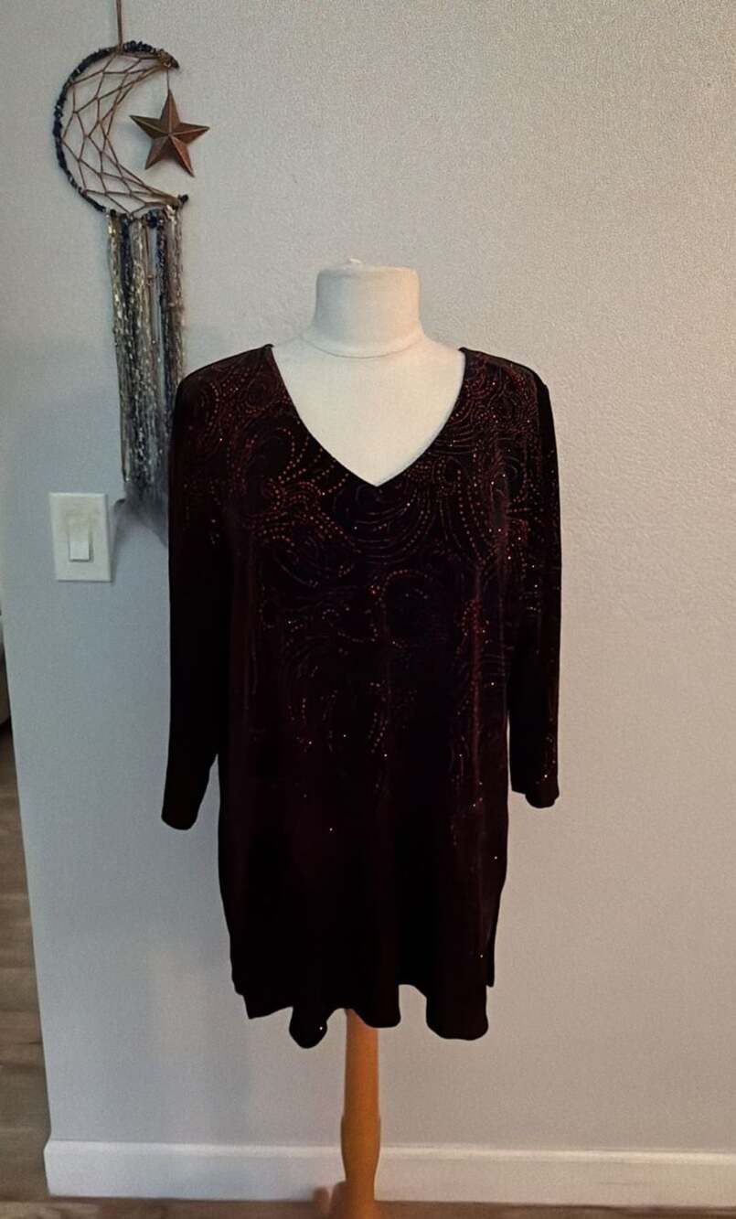 Notations Velvet Dress Size XL Black Red Glitter Swirls 3/4 Sleeve